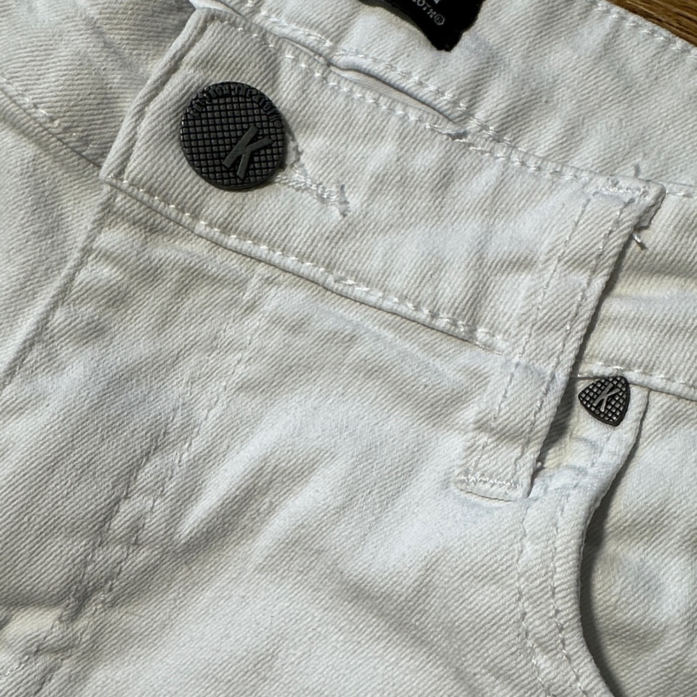 Kut from the Kloth Women's White Cutoff Jean Shorts Size 6 - Picture 3 of 6
